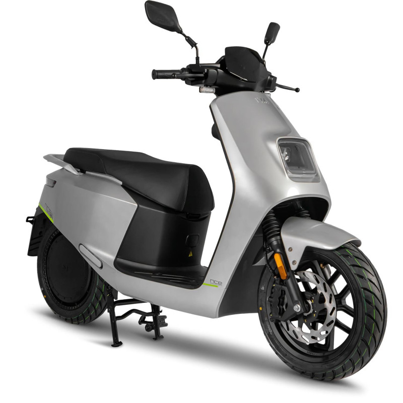 IVA NCE Pro – 3000W Premium Elektrische Scooter | QualityMotors
