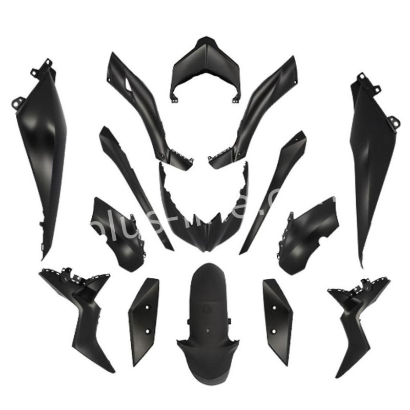 PLAATSET APLUS PASSEND OP YAMAHA XMAX 125/300 (2018-2020) 15-DELIG - MAT ZWART